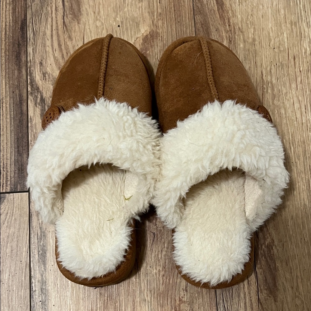 Tan and Cream Slippers